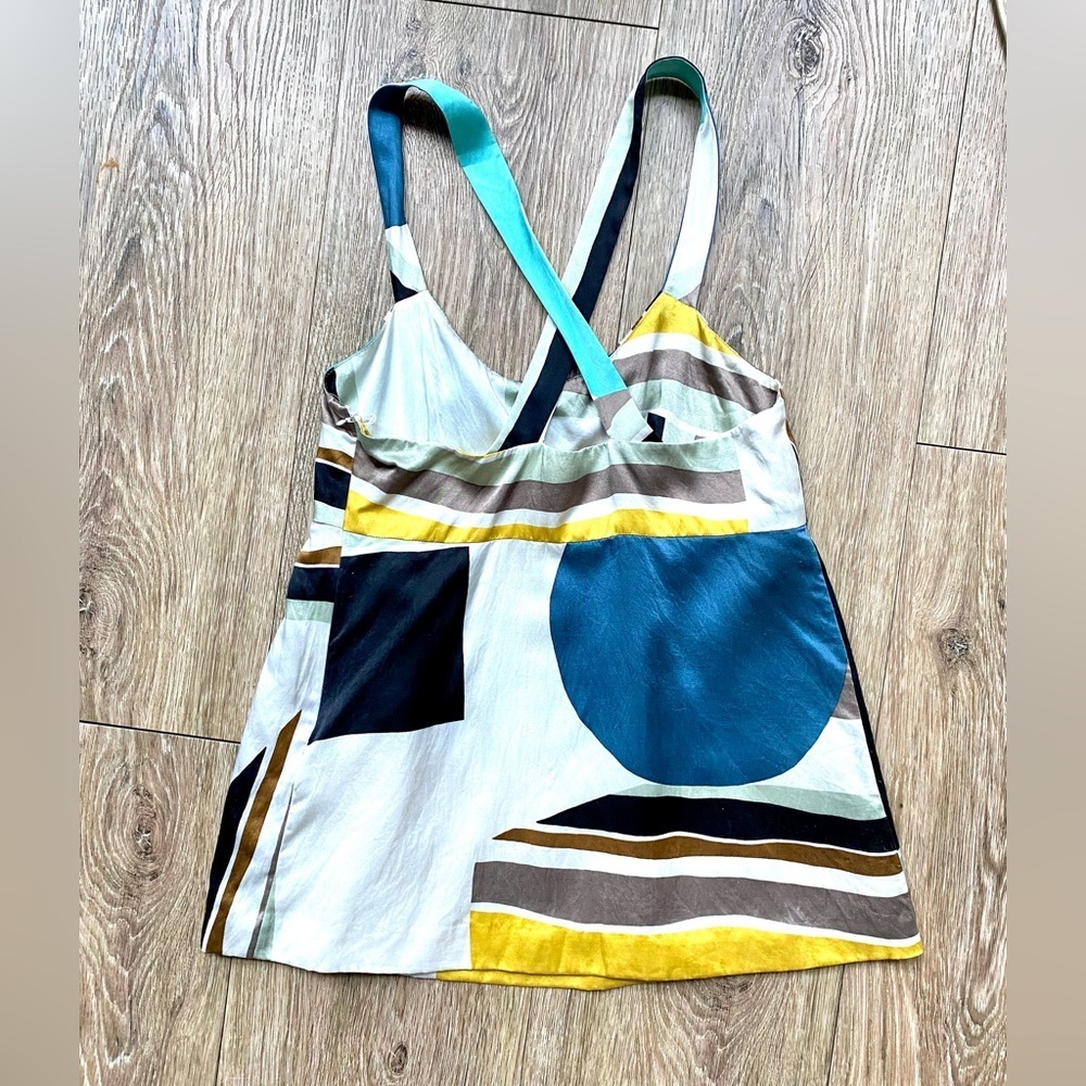 MINT boutique Silk Blend sleeveless top - Picture 4 of 9